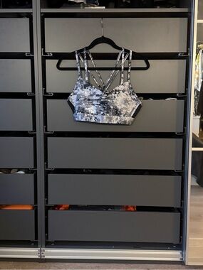 Reebok Les Mills Grey Printed Strappy Sports Bra